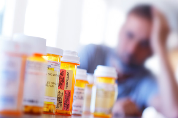 The Risks of Overusing Pain Medication and How to Manage Pain Safely